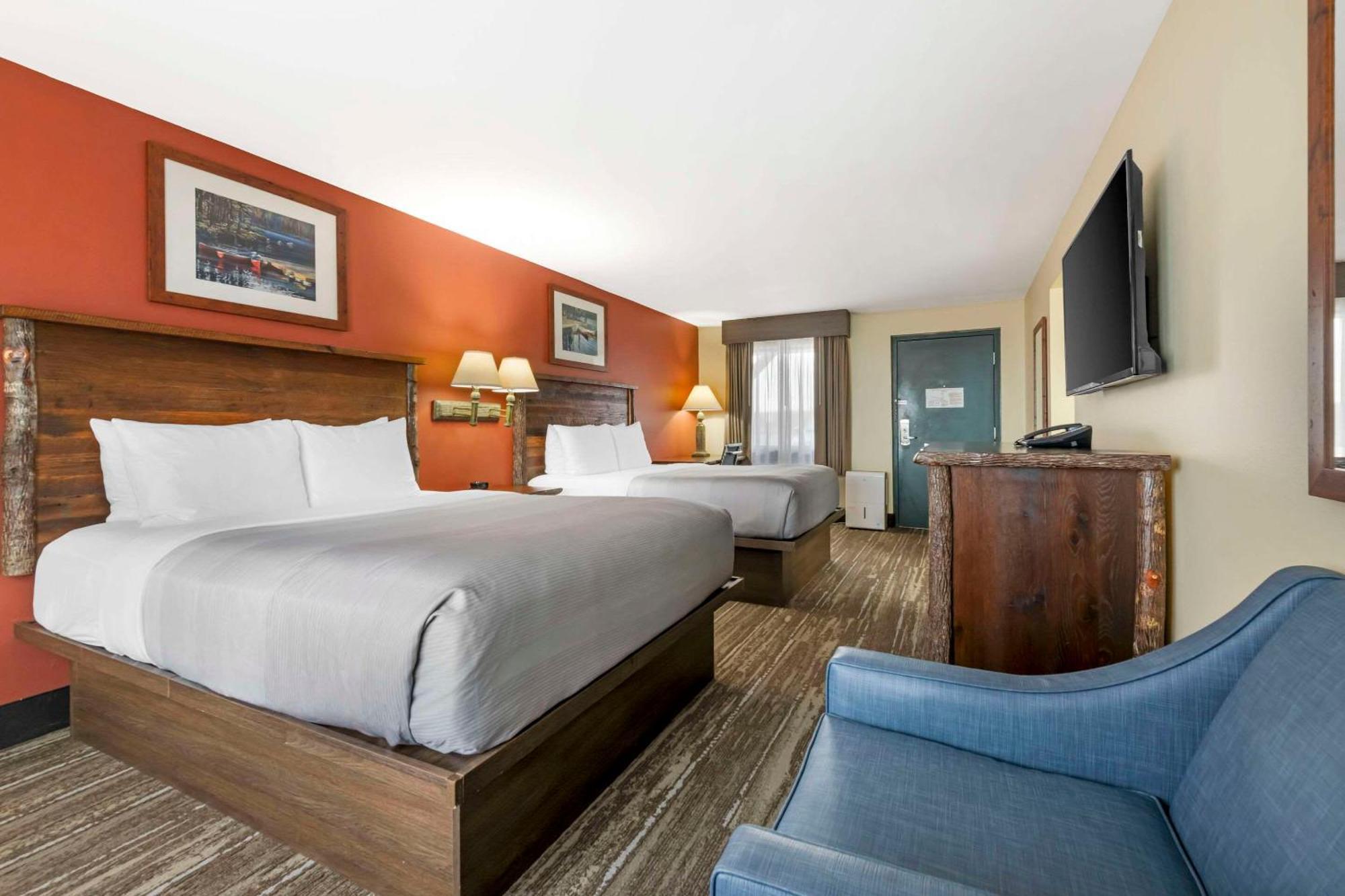 Quality Inn 3*